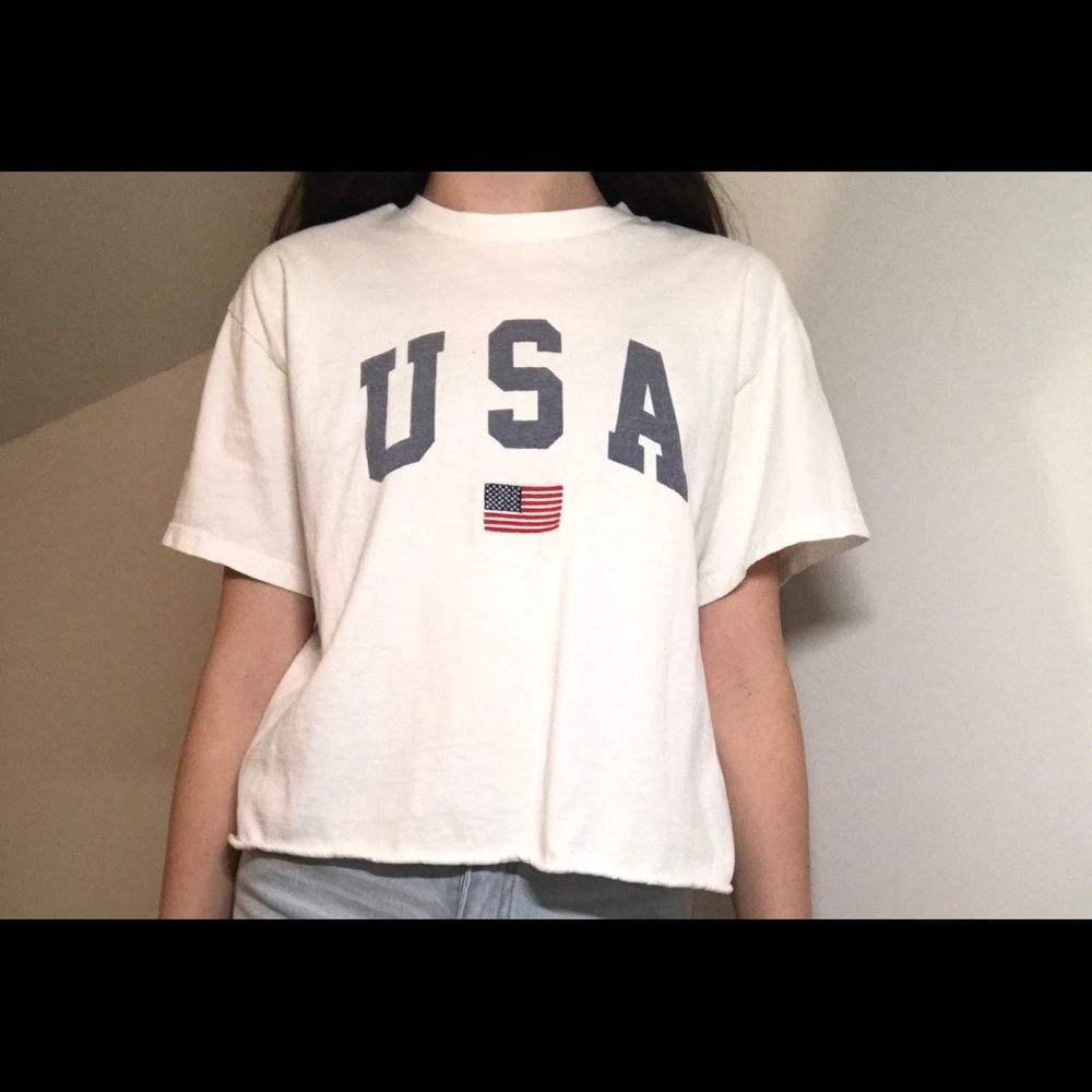 BRANDY MELVILLE USA SHIRT